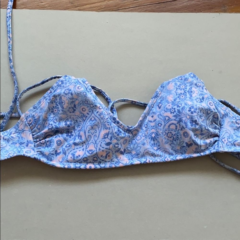 bikini top